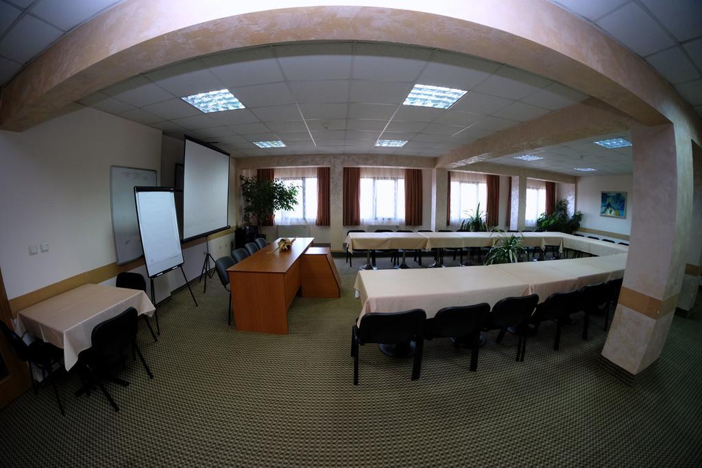 Rodopi Hotel Хасково Екстер'єр фото